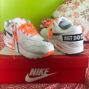 Nike AirMax 1 SE “Just do it collection”